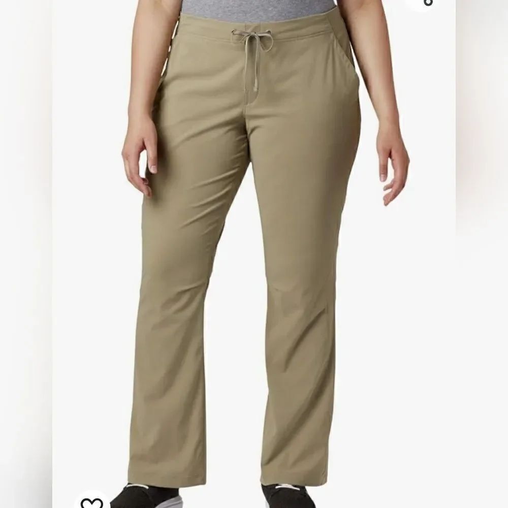 Columbia hiking pants size 16 short omni shield repellency  light tan